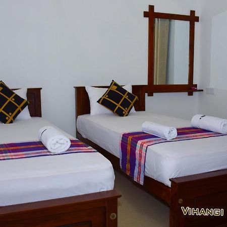 Vihangi Guesthouse 담불라 외부 사진