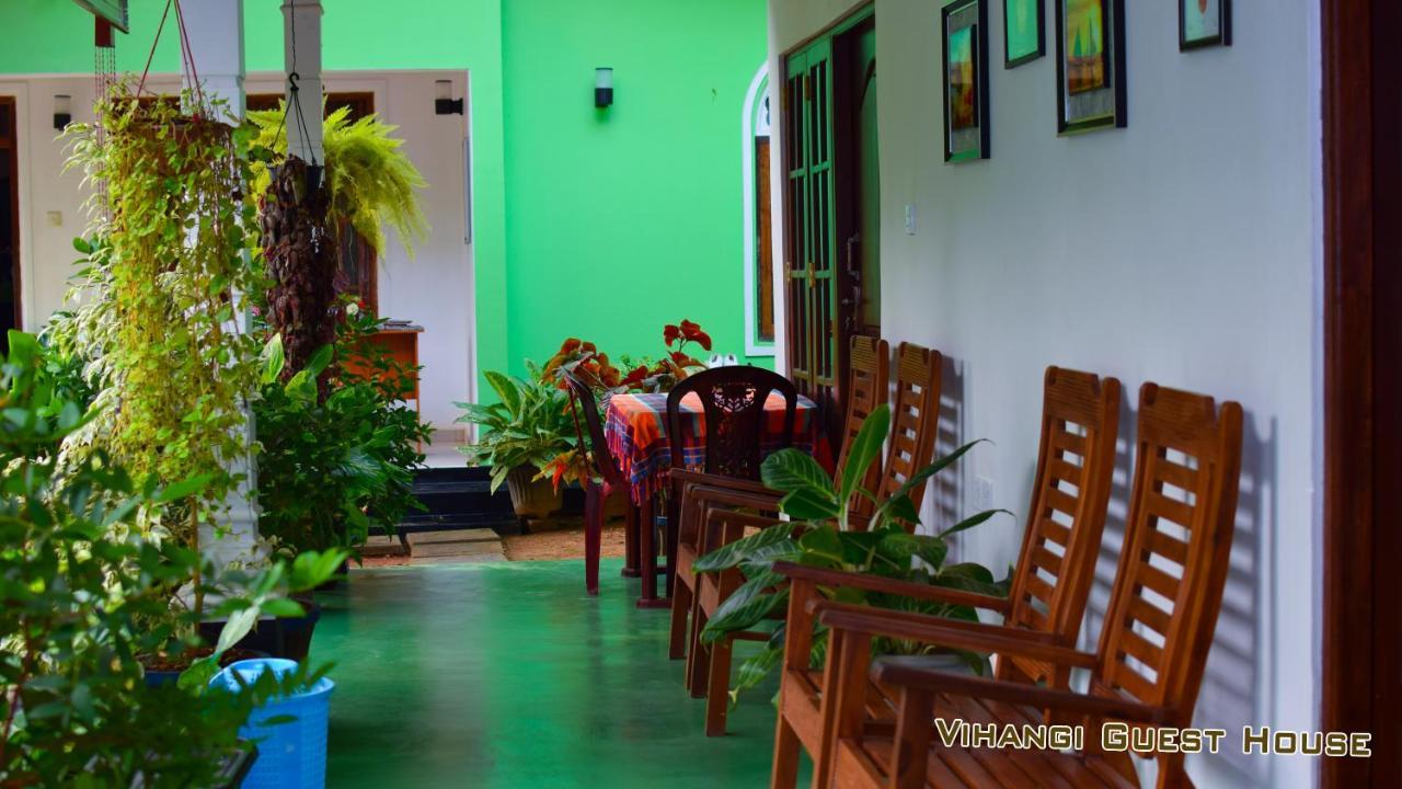 Vihangi Guesthouse 담불라 외부 사진