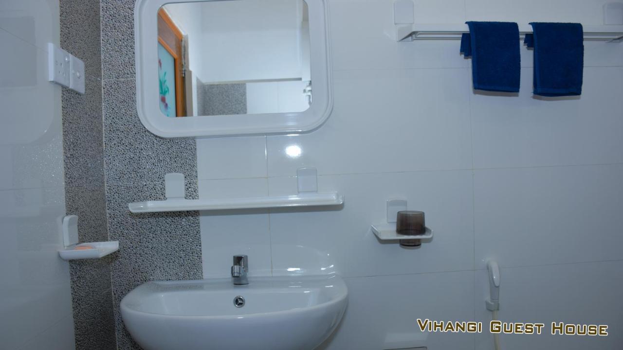Vihangi Guesthouse 담불라 외부 사진