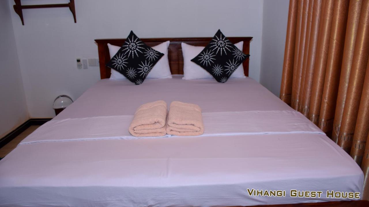 Vihangi Guesthouse 담불라 외부 사진