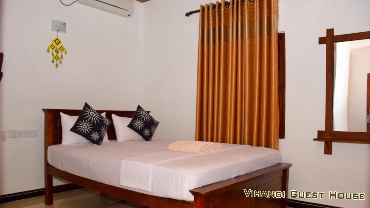 Vihangi Guesthouse 담불라 외부 사진