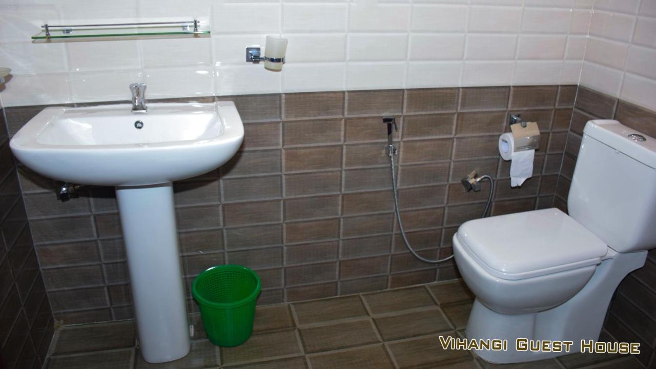 Vihangi Guesthouse 담불라 외부 사진