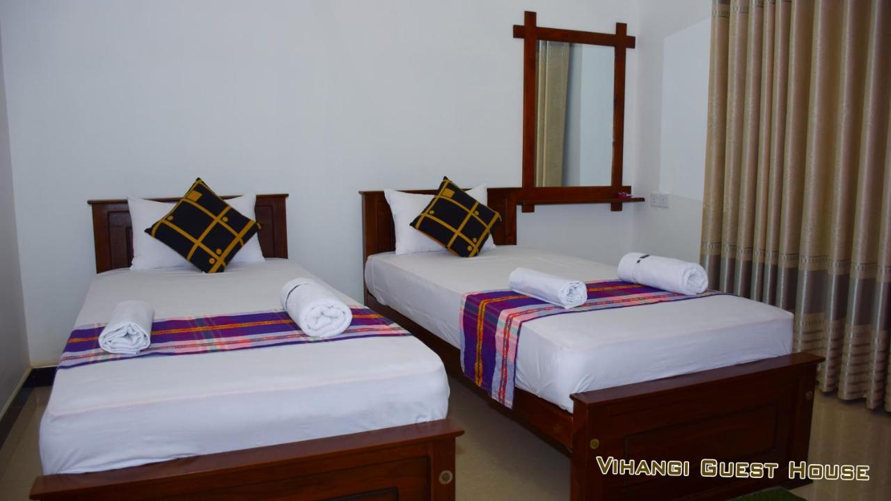 Vihangi Guesthouse 담불라 외부 사진