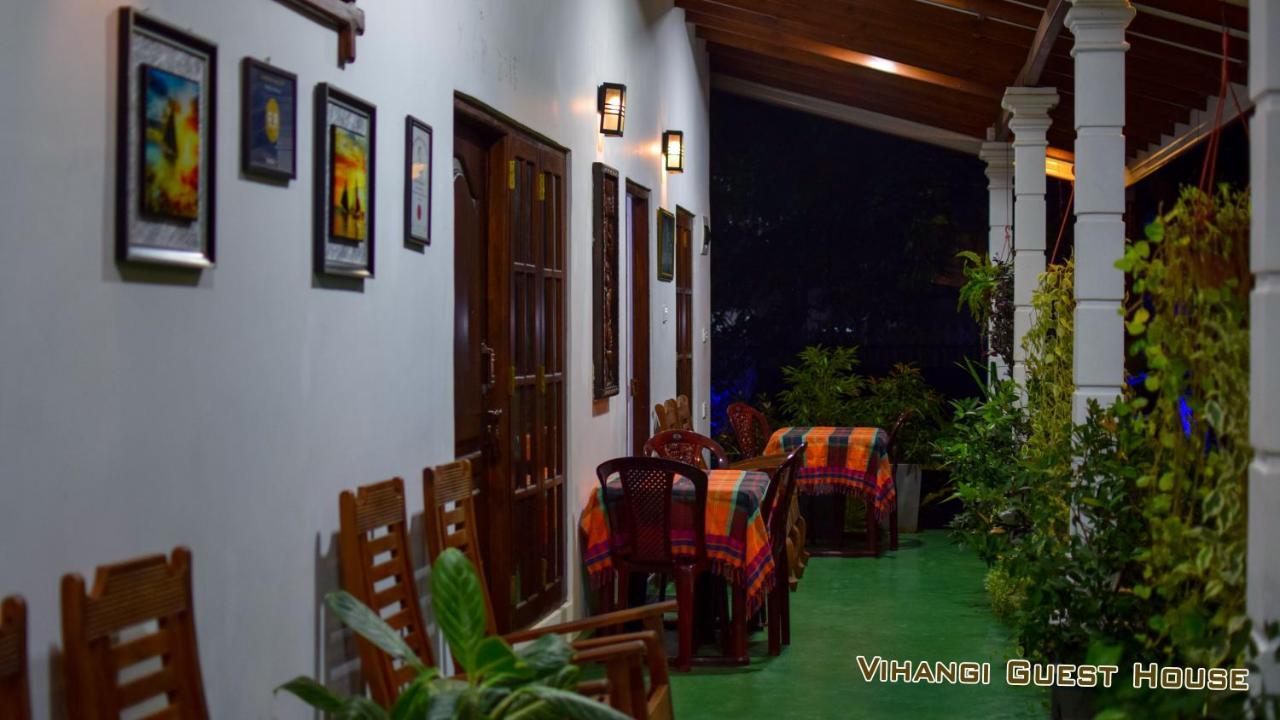 Vihangi Guesthouse 담불라 외부 사진