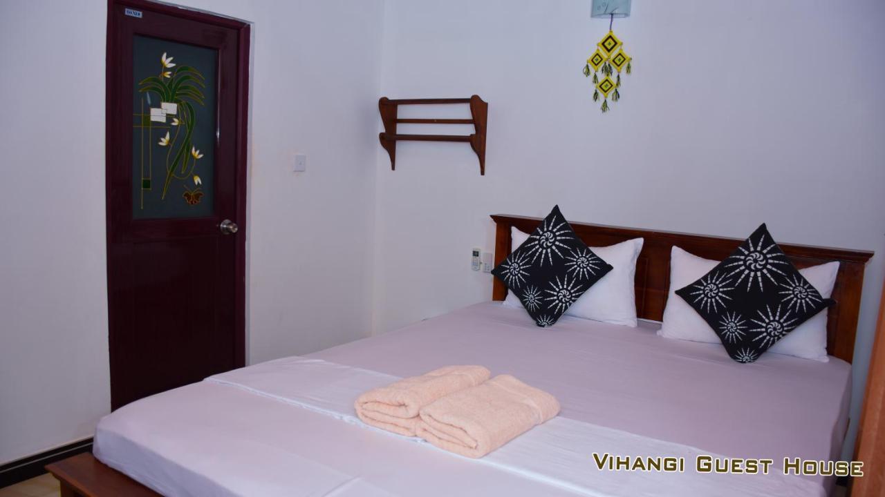 Vihangi Guesthouse 담불라 외부 사진